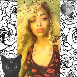 Meet your Posher, Charmant